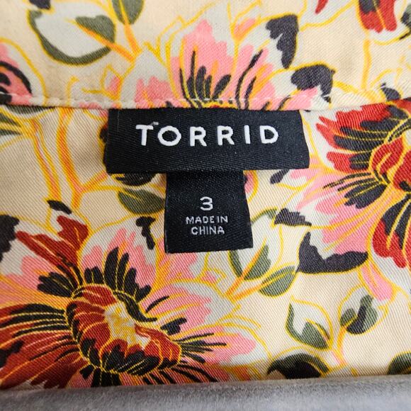 Torrid Harper Blouse Twill Floral Sand Romantic Feminine Plus Size 3X Brunch - Picture 7 of 8